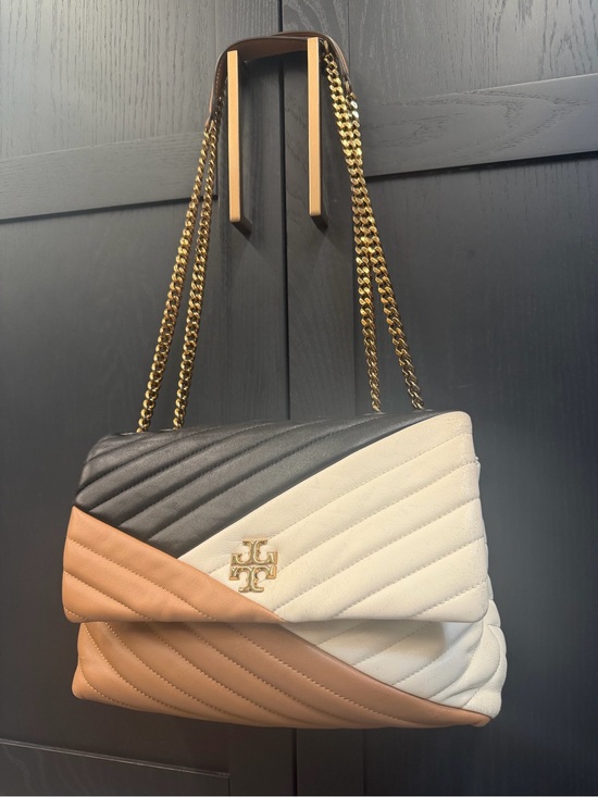 Tory Burch Handbags - Tory Burch Tri-Color Quilted Shoulder Bag — Black, Cream & Tan